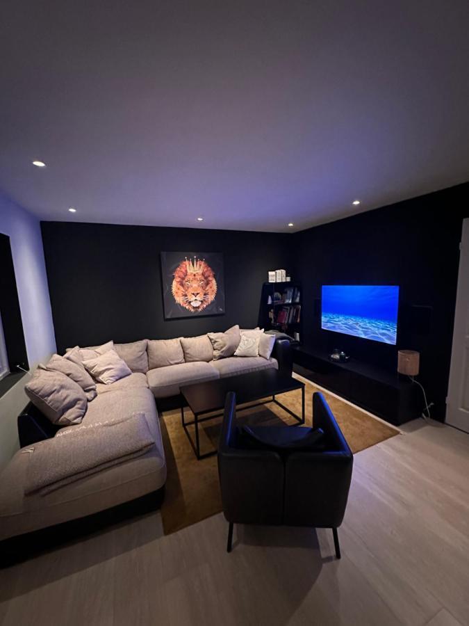 Remarkable 2-Bed Apartment In טרומסה מראה חיצוני תמונה